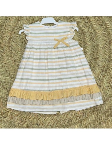 Vestido de rayas en mostaza