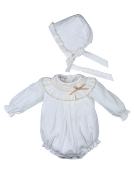 Pelele blanco con capota