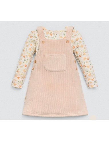 Conjunto de vestido con camiseta